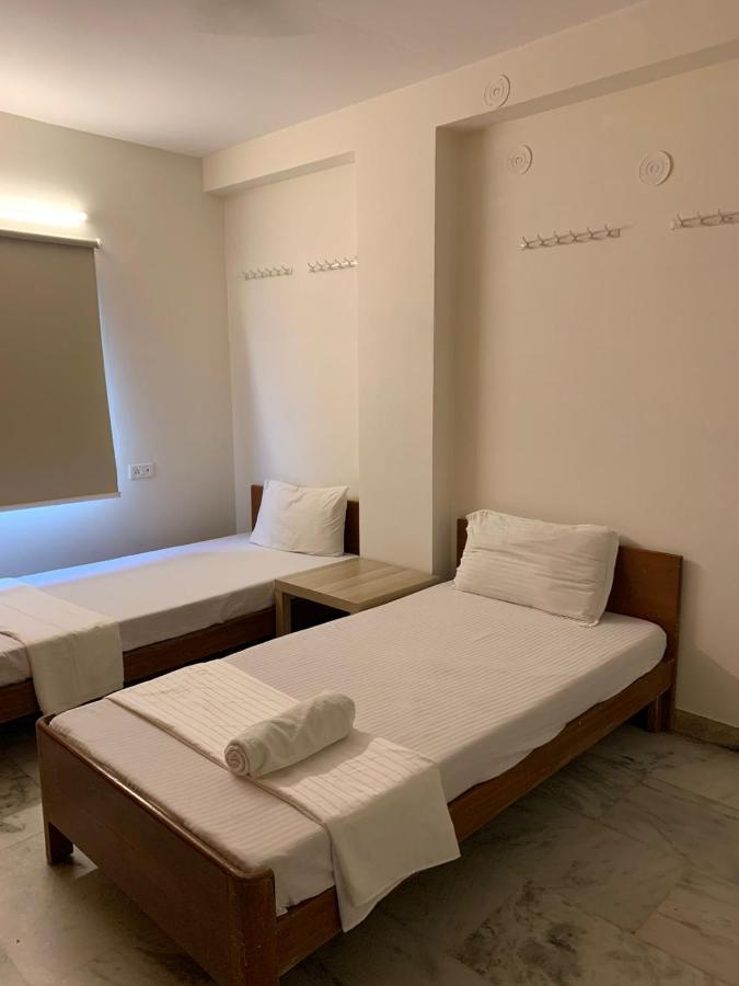 Studio Stay By White Fields Hitec City, Hyderabad Kondapur  ภายนอก รูปภาพ
